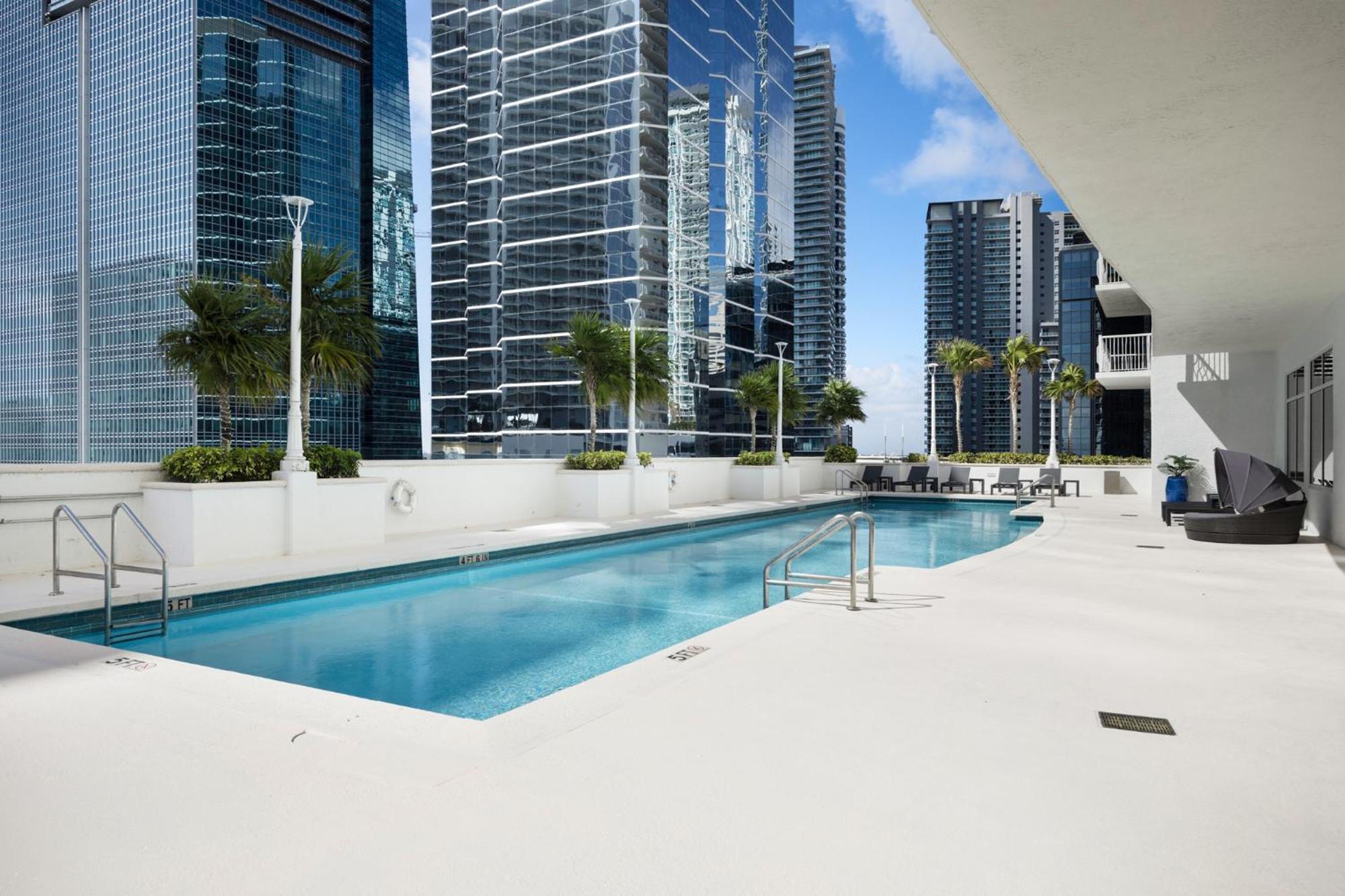 Studios In Brickell With Pool, Gym, Free Parking And Game Room Miami Dış mekan fotoğraf